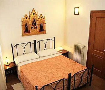 Otel Morlacchi 2*