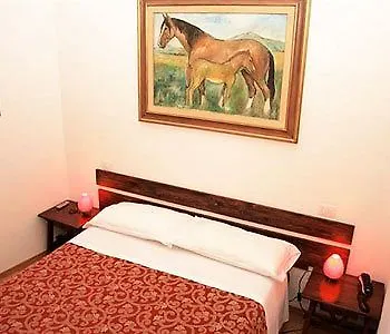 Otel Morlacchi 2*